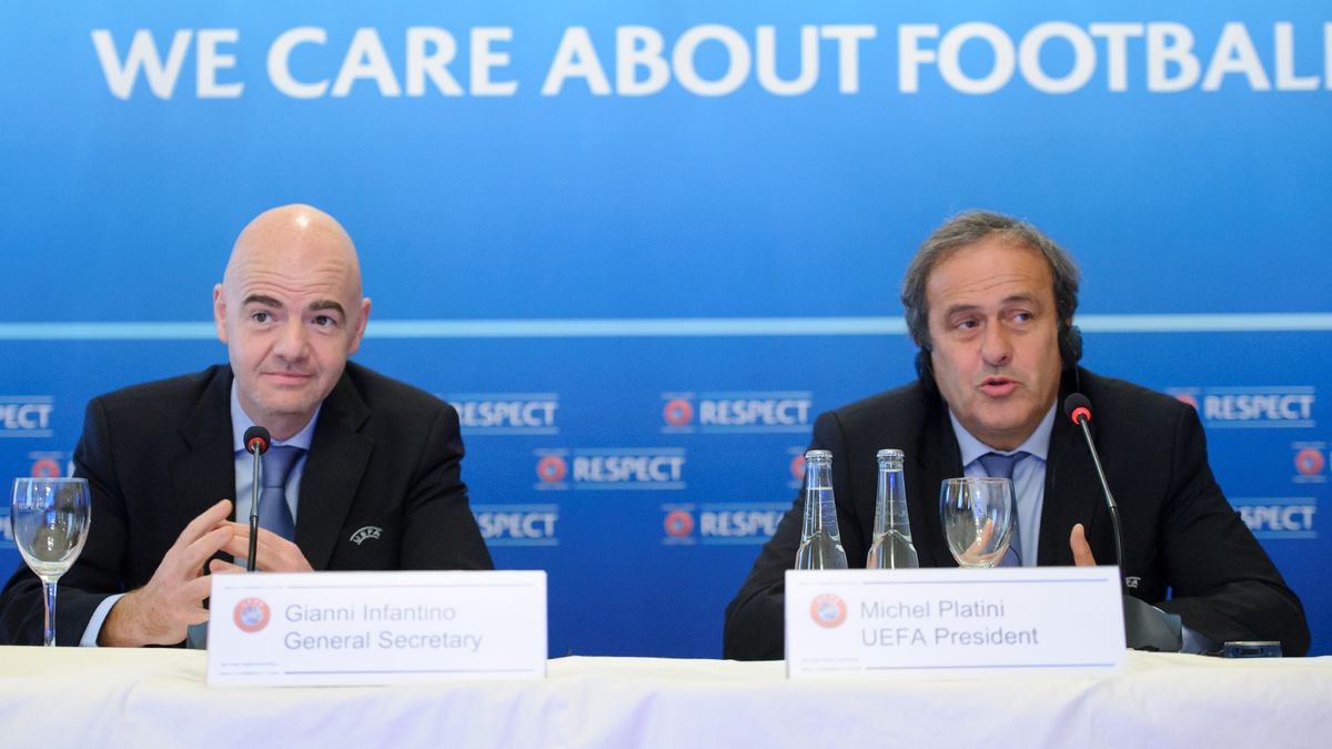 Platini carga contra Blatter para que prohíba los fondos de inversión dentro del fútbol