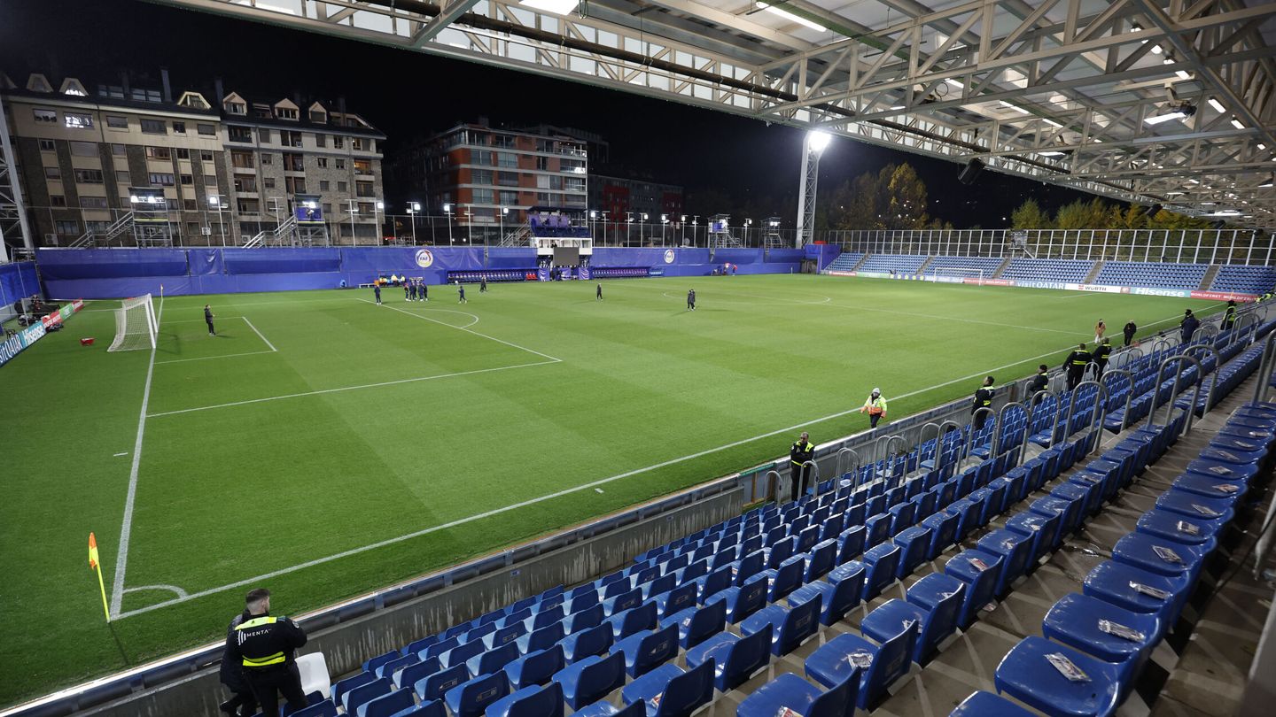 El Estadi Nacional de Andorra, donde la selección disputa sus encuentros. (Reuters/Albert Gea)