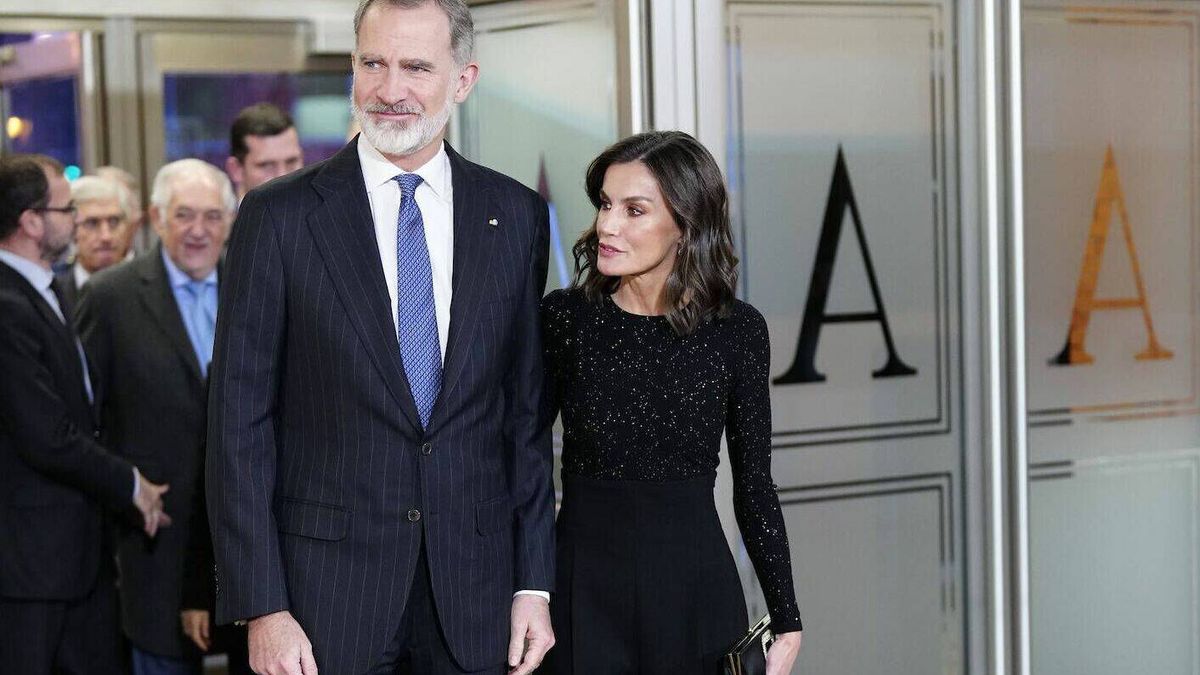 El rey Felipe y la reina Letizia muestran su apoyo a las víctimas del terrorismo 20 años después del 11M