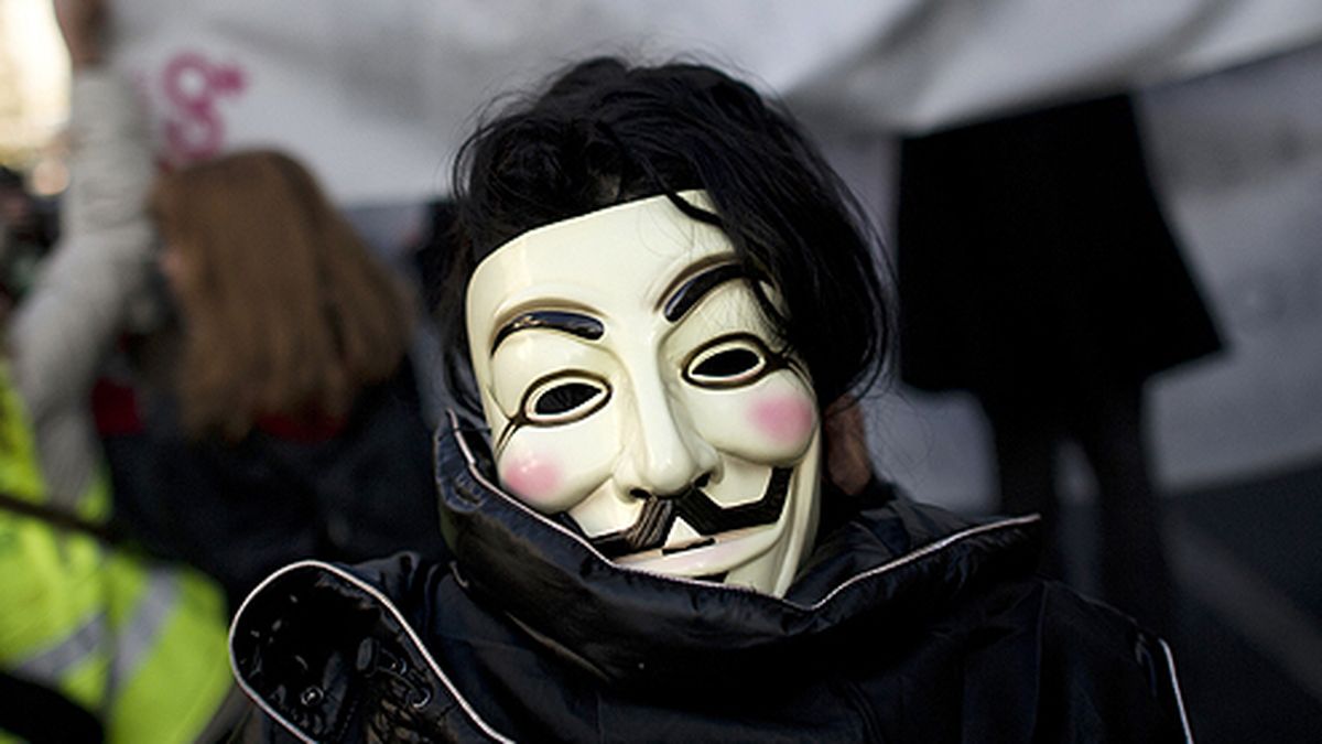 Anonymous desvela que la Generalitat creó un archivo de tuiteros incendiarios