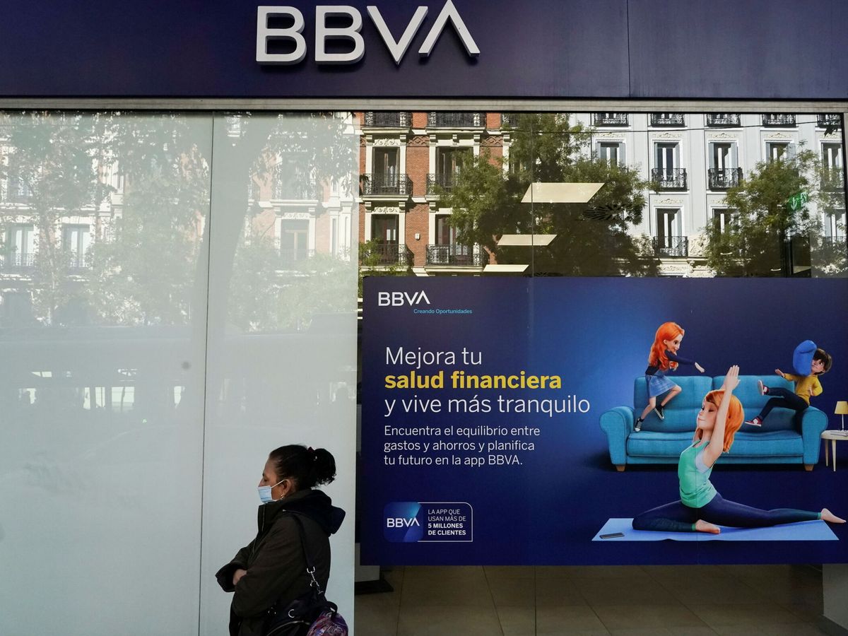 Foto: Oficina de BBVA en Madrid. (Reuters/Juan Medina)