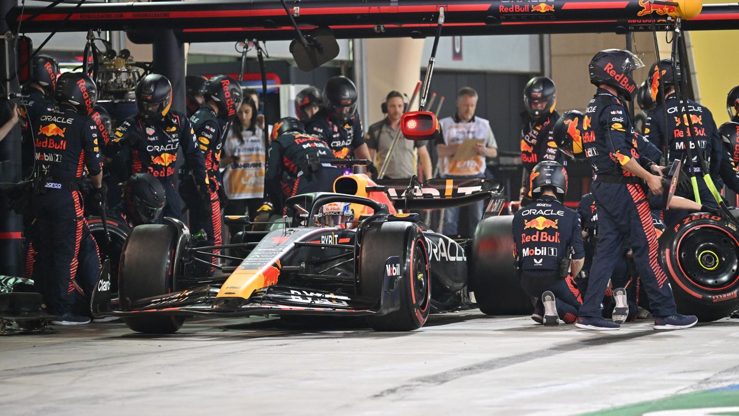 Verstappen, antes de empezar el GP de Baréin. (Reuters/Hamad I Mohammed)