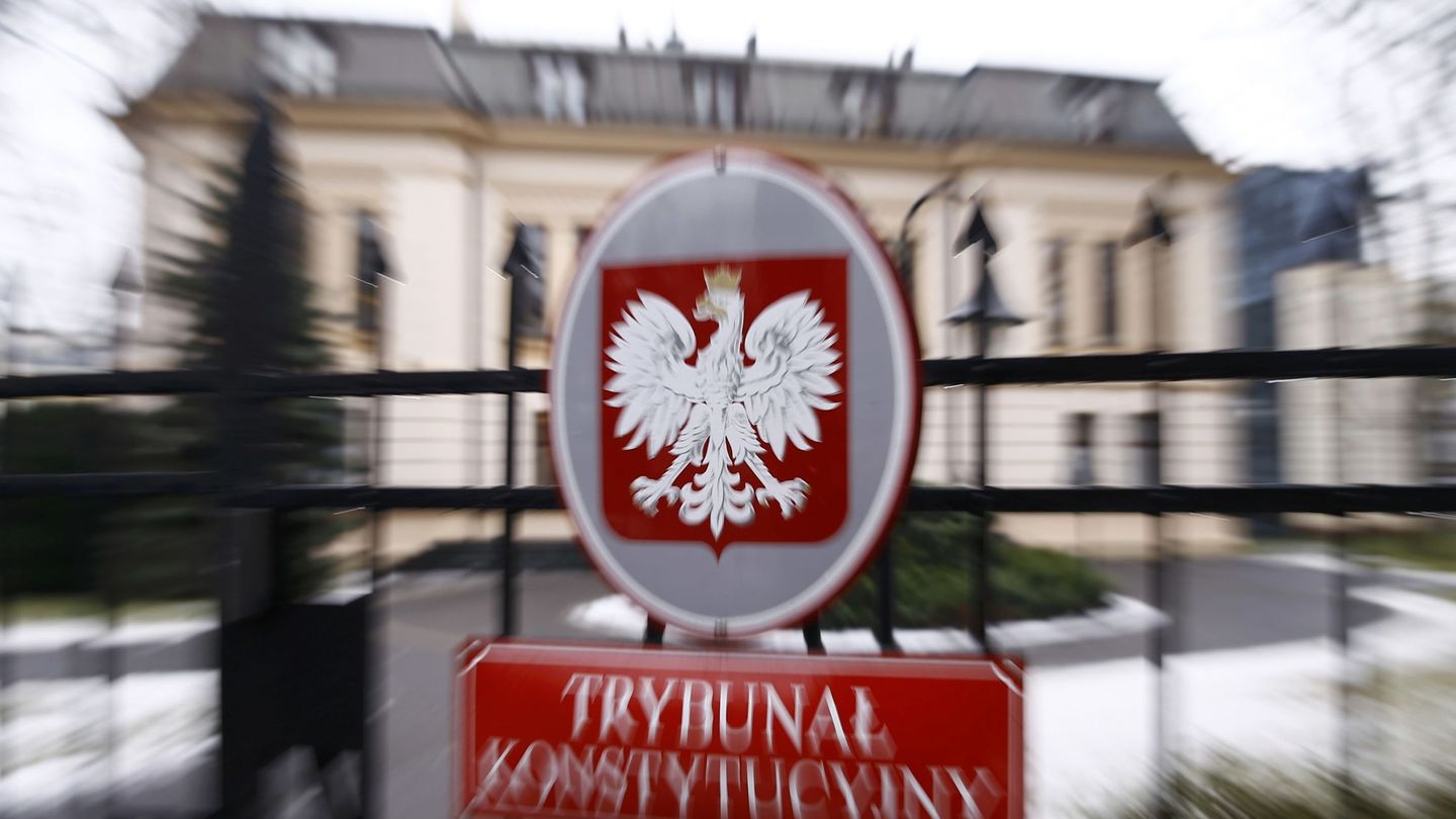 Fachada del Tribunal Constitucional en Varsovia. (Reuters)