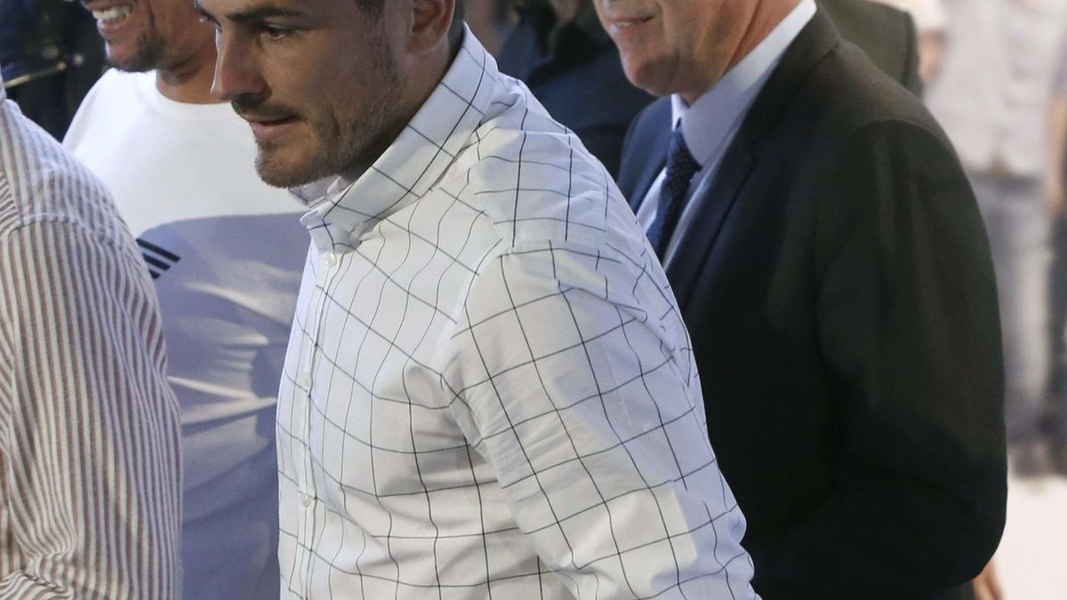 Florentino Pérez culpa a Ancelotti y a Casillas del fracaso del Real Madrid