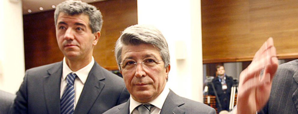 Foto: García Abásolo lidera la oposición a Cerezo y Gil Marín
