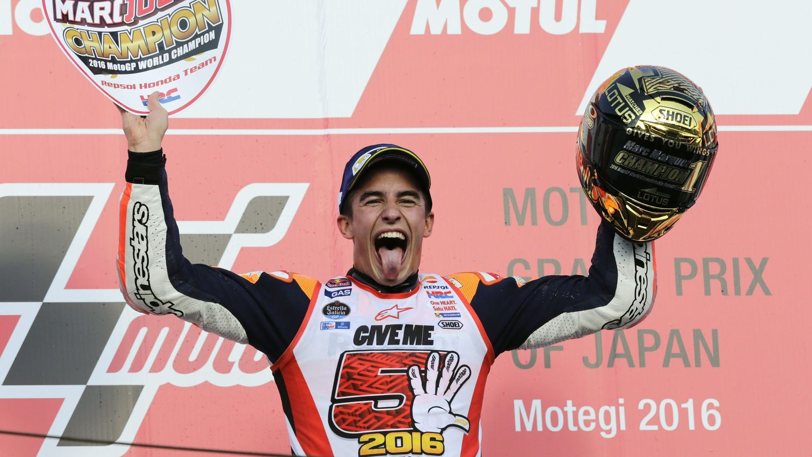 Foto: Márquez ganó en Motegi su tercer título de MotoGP (Kimimasa Mayama/EFE-EPA)