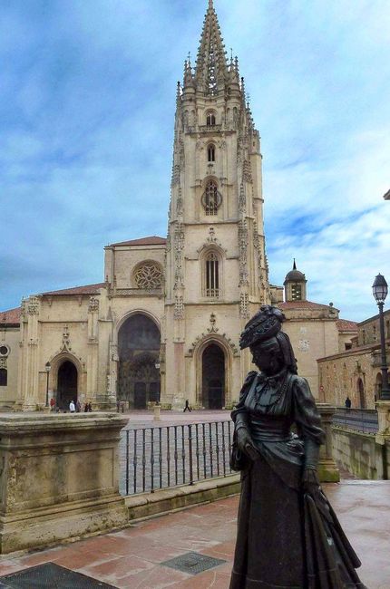 La Catedral de Oviedo.