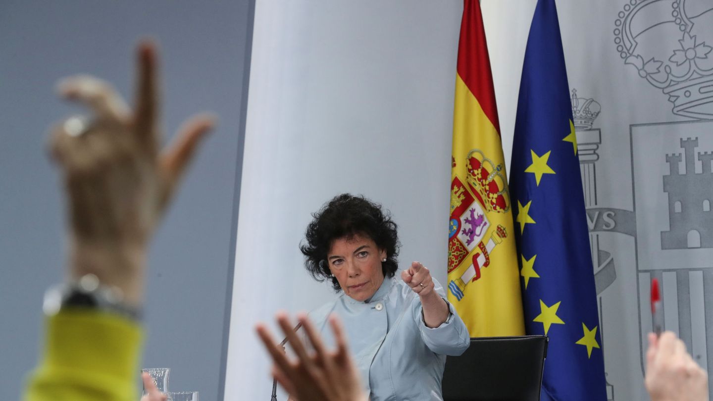 La Ministra de Educación y portavoz del gobierno, Isabel Celaá. (Reuters/Susana Vera)