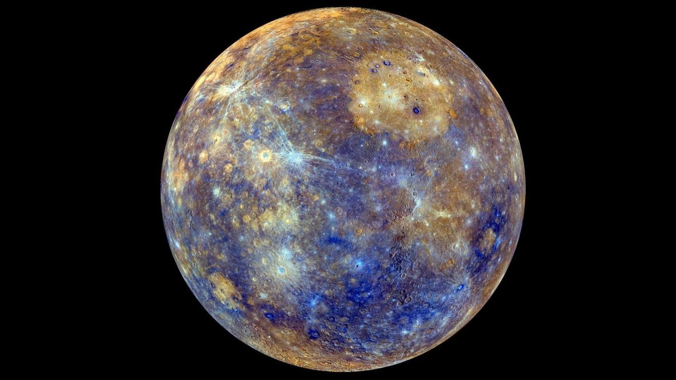 Foto: Imagen del planeta Mercurio con colores intensificados durante la misión Messenger de la NASA (2011-2015). (NASA)