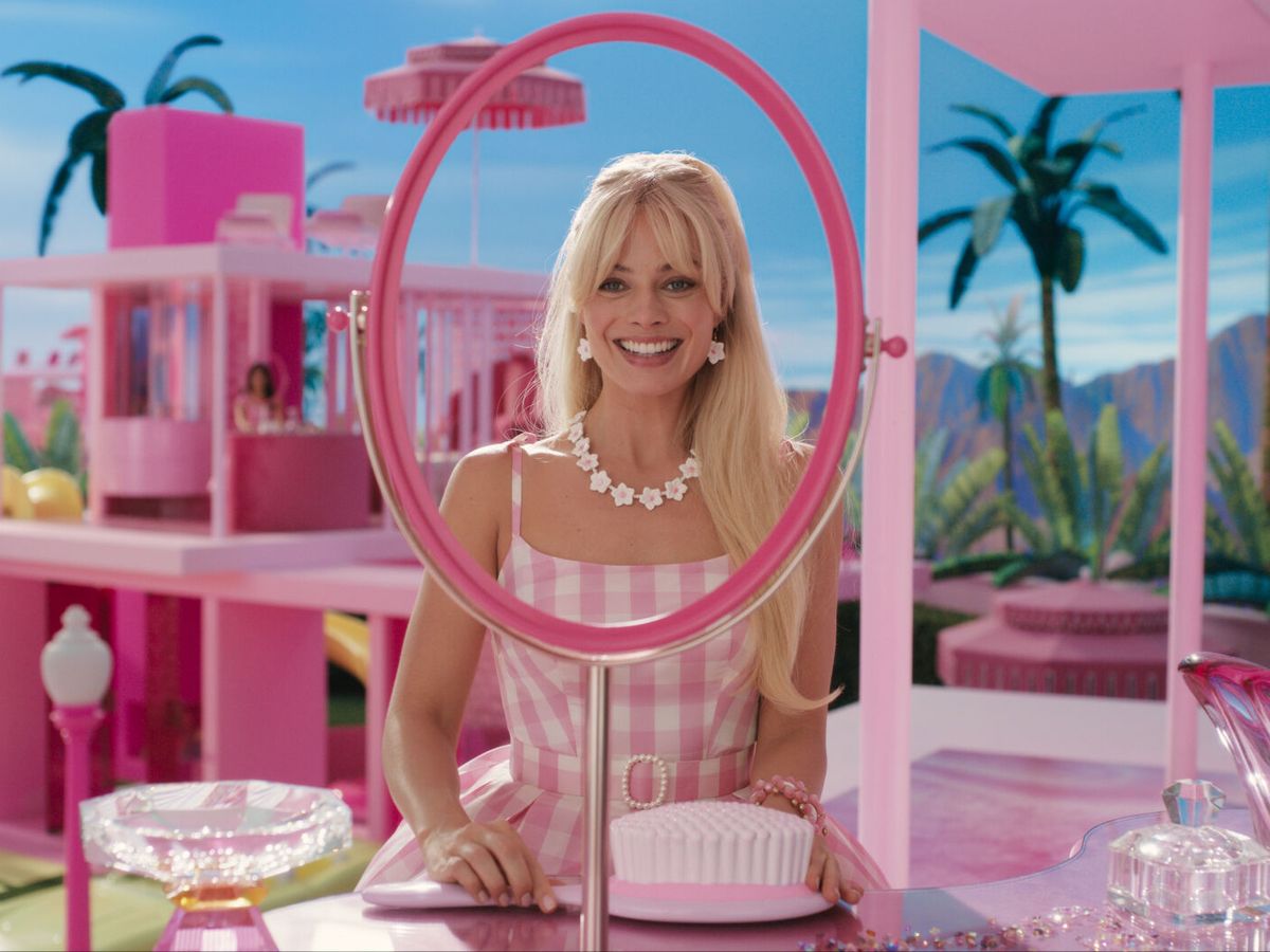 Foto: Imagen publicitaria de Barbie con Margot Robbie. (EFE)