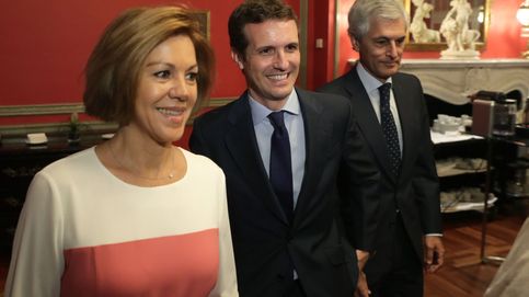 Casado suma a su candidatura el apoyo de Cospedal y el respaldo del hijo de Suárez
