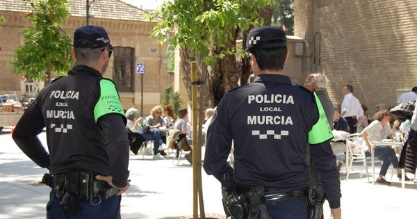 Foto: La Policía Local de Murcia tuvo que acudir al lugar de los hechos urgentemente