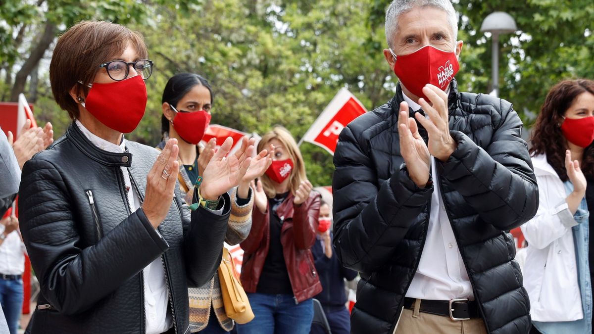 El PSOE suma a Marlaska en campaña para activar el voto contra el "discurso del odio"