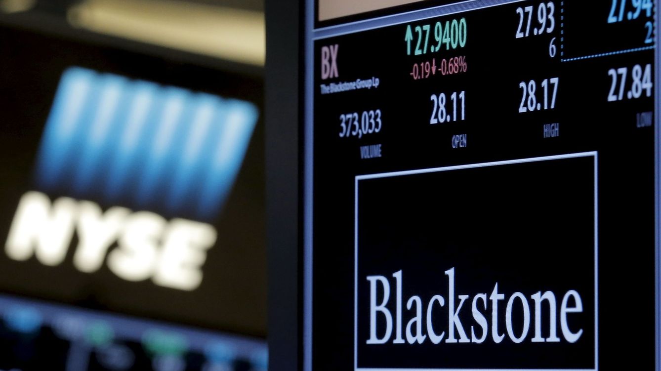 Foto: El fondo de inversión Blackstone es el promotor de estos encuentros. (Brendan McDermid / Reuters)