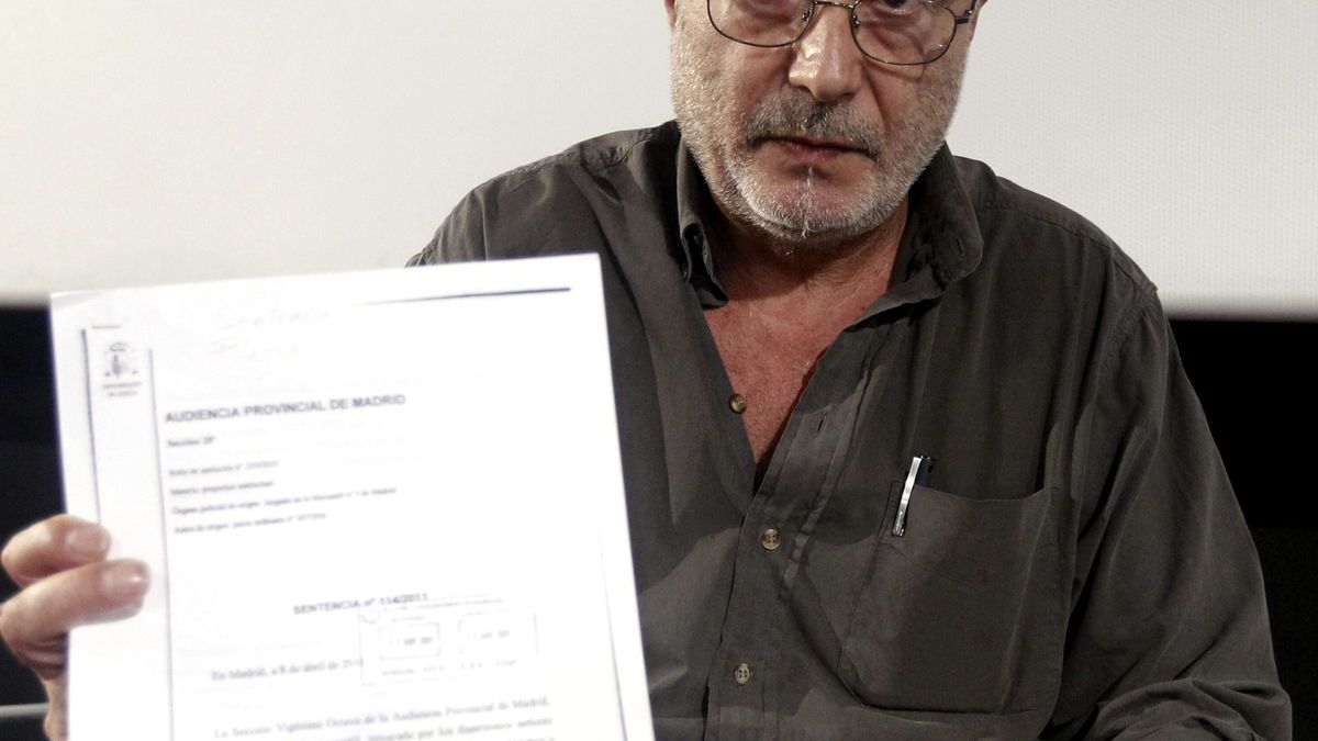 “Es inadmisible que Arturo Pérez-Reverte siga siendo académico de la RAE"