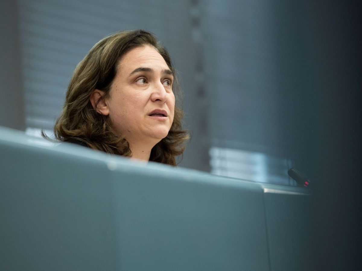 Foto: La alcaldesa de Barcelona, Ada Colau, durante una rueda de prensa. (EFE)