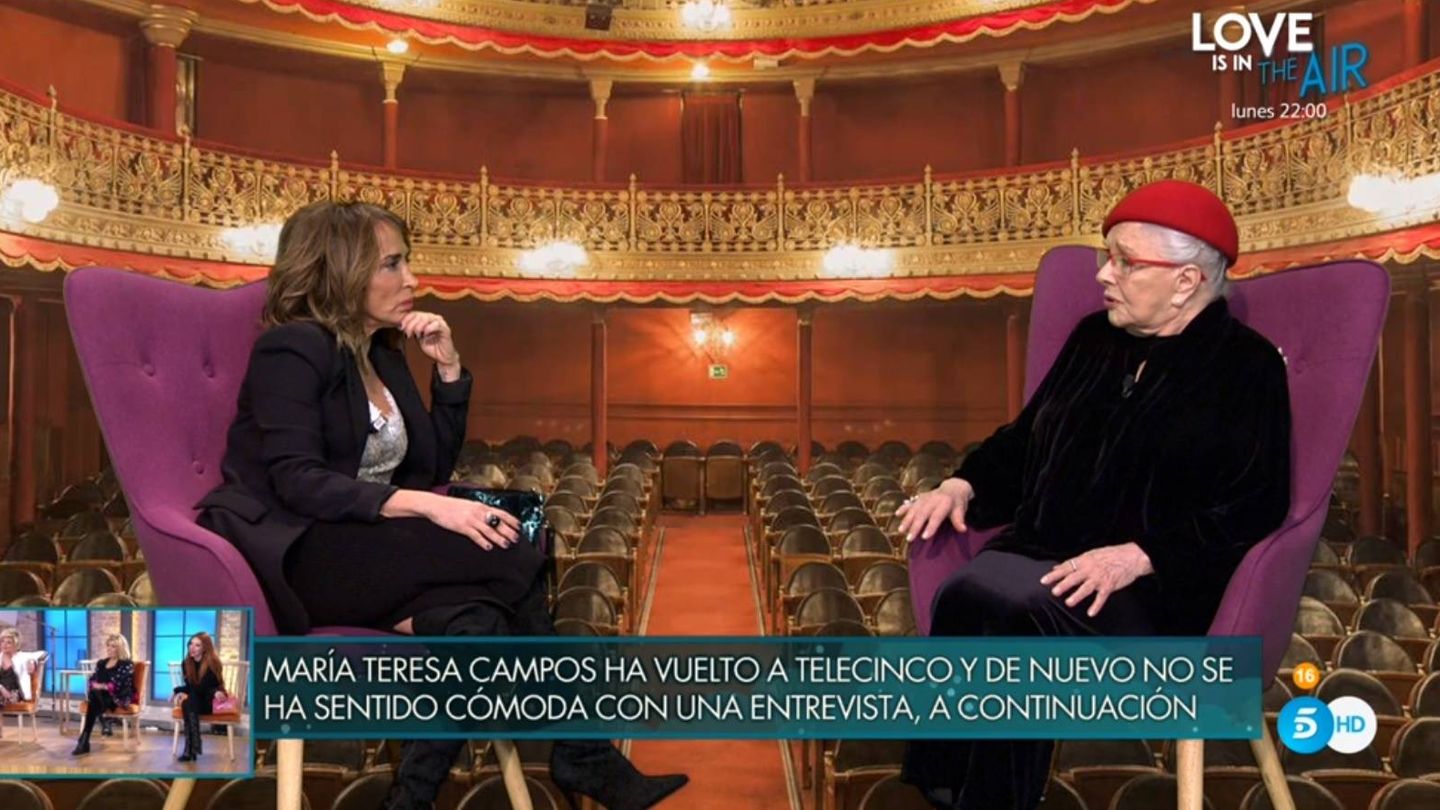 María Patiño y Lola Herrera, en 'Sábado Deluxe'. (Telecinco).