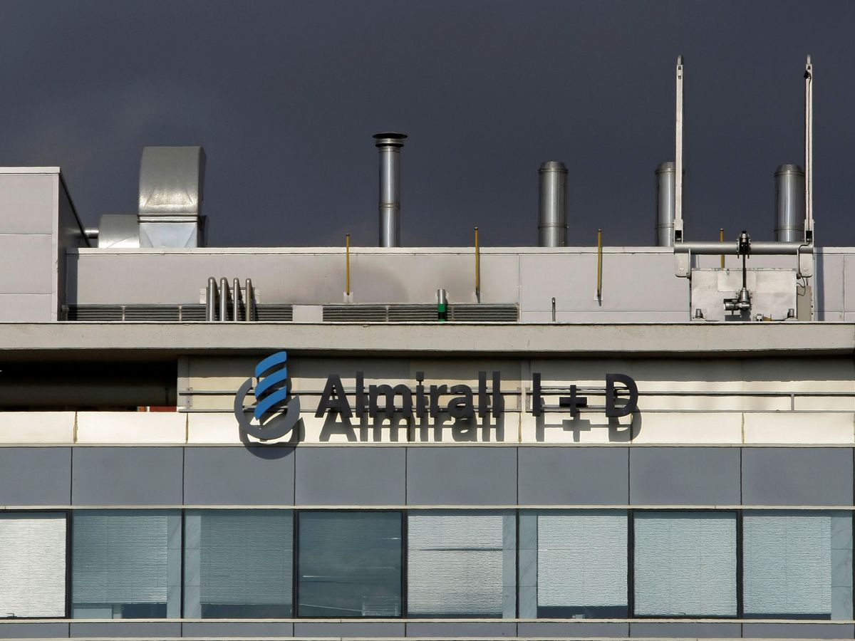 Interesante Porque Sentimental Almirall recibirá 44 millones tras cerrarse la venta de dos fármacos  respiratorios
