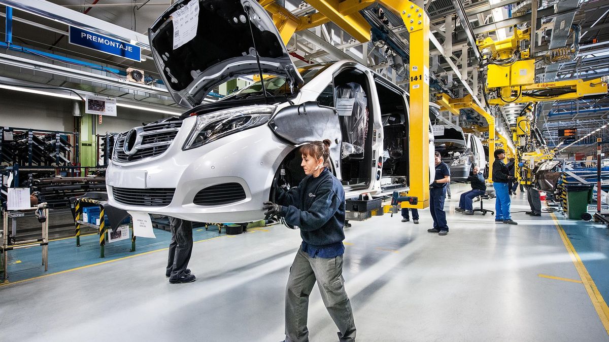 España supera la barrera de los dos millones de coches fabricados hasta septiembre