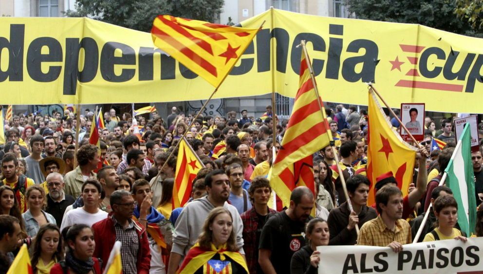 Manifestación de la diada nacional de catalunya