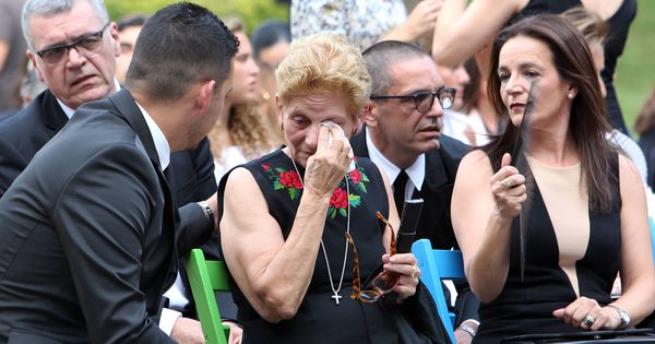 Foto: María González, madre de David Delfín, durante el acto en Madrid. (Gtres)