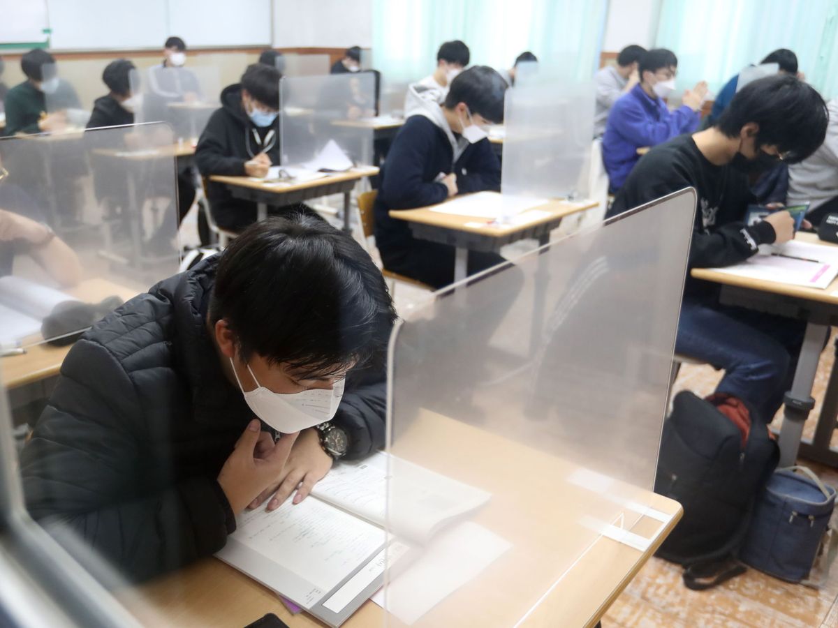 Foto: Examen de selectividad en Corea del Sur. (EFE)