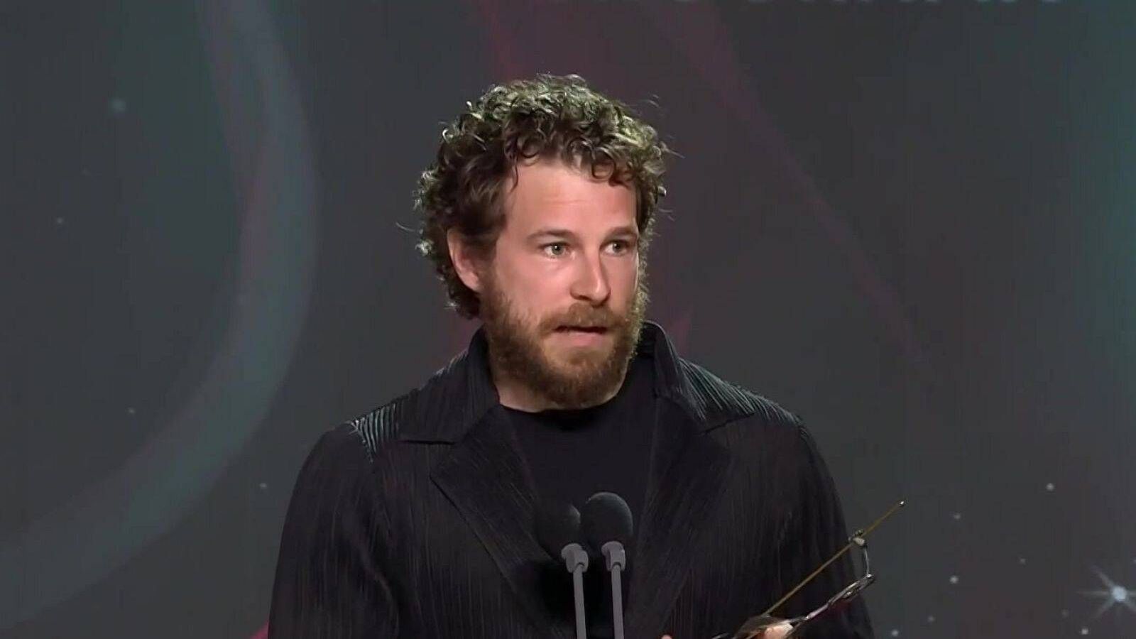 Álvaro Cervantes, 36 años, Premio Sant Jordi al Mejor actor 2026: "Dudo que me vuelva a pasar algo así con una película"