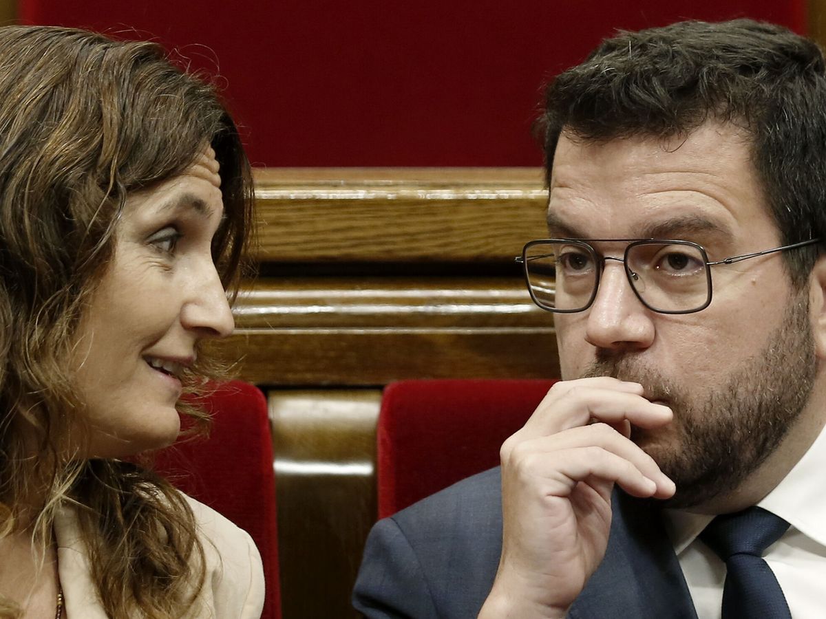 Foto: Segunda jornada del debate de política general en el parlament. (EFE/Andreu Dalmau)