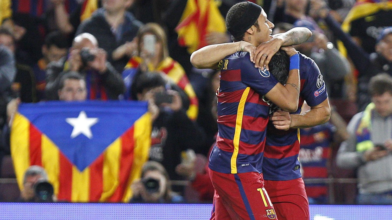 Foto: Neymar y Luis Suárez celebran uno de los goles ante el BATE Borisov (Efe).