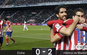 El Atlético no admite imitaciones y sigue su racha tras desesperar al Elche