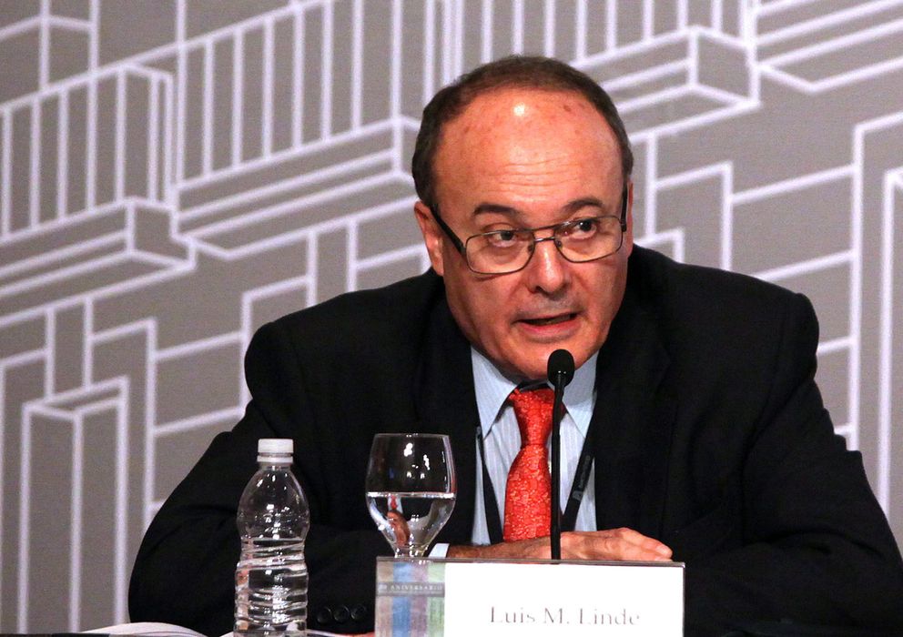 Foto: El gobernador del Banco de España, Luis maría Linde