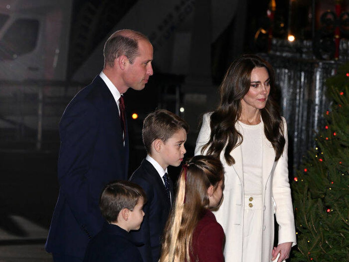Foto: Kate Middleton con su familia, en el concierto navideño. (Getty)