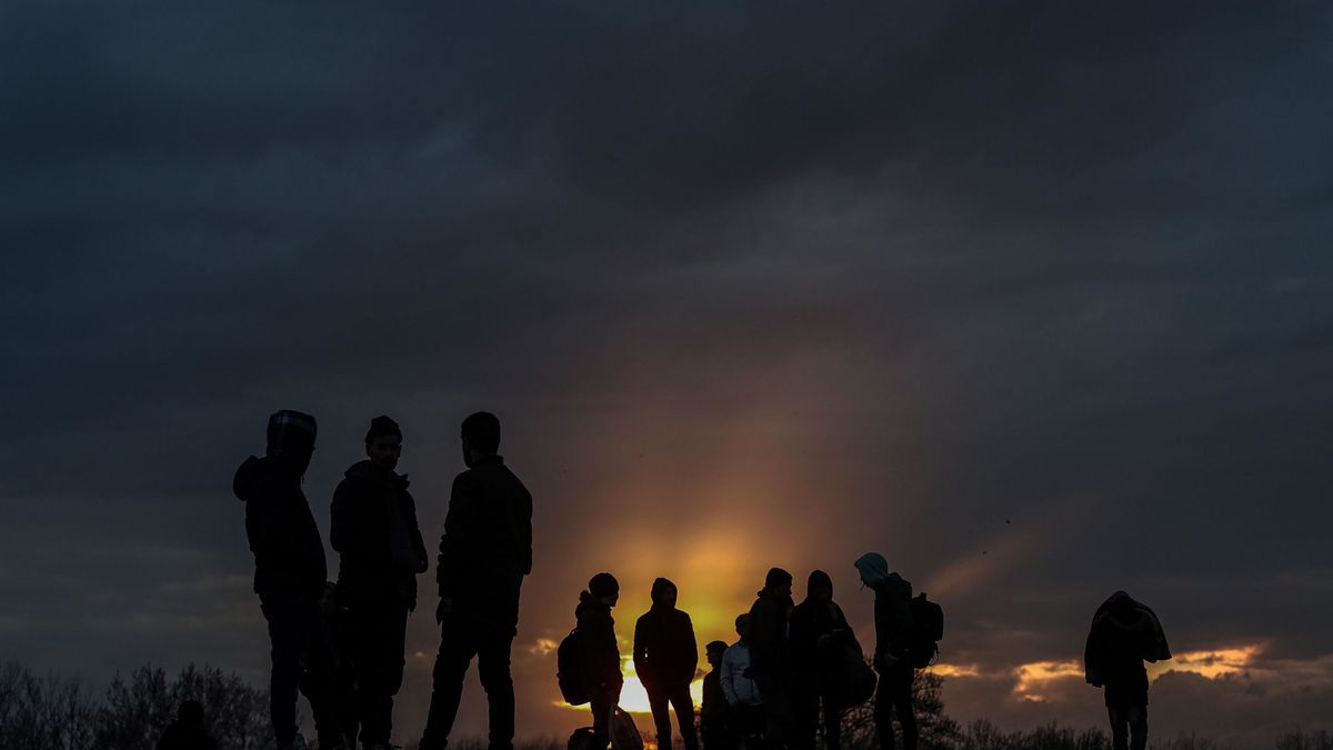 La UE a los migrantes en Turquía: “Las fronteras europeas no están abiertas”