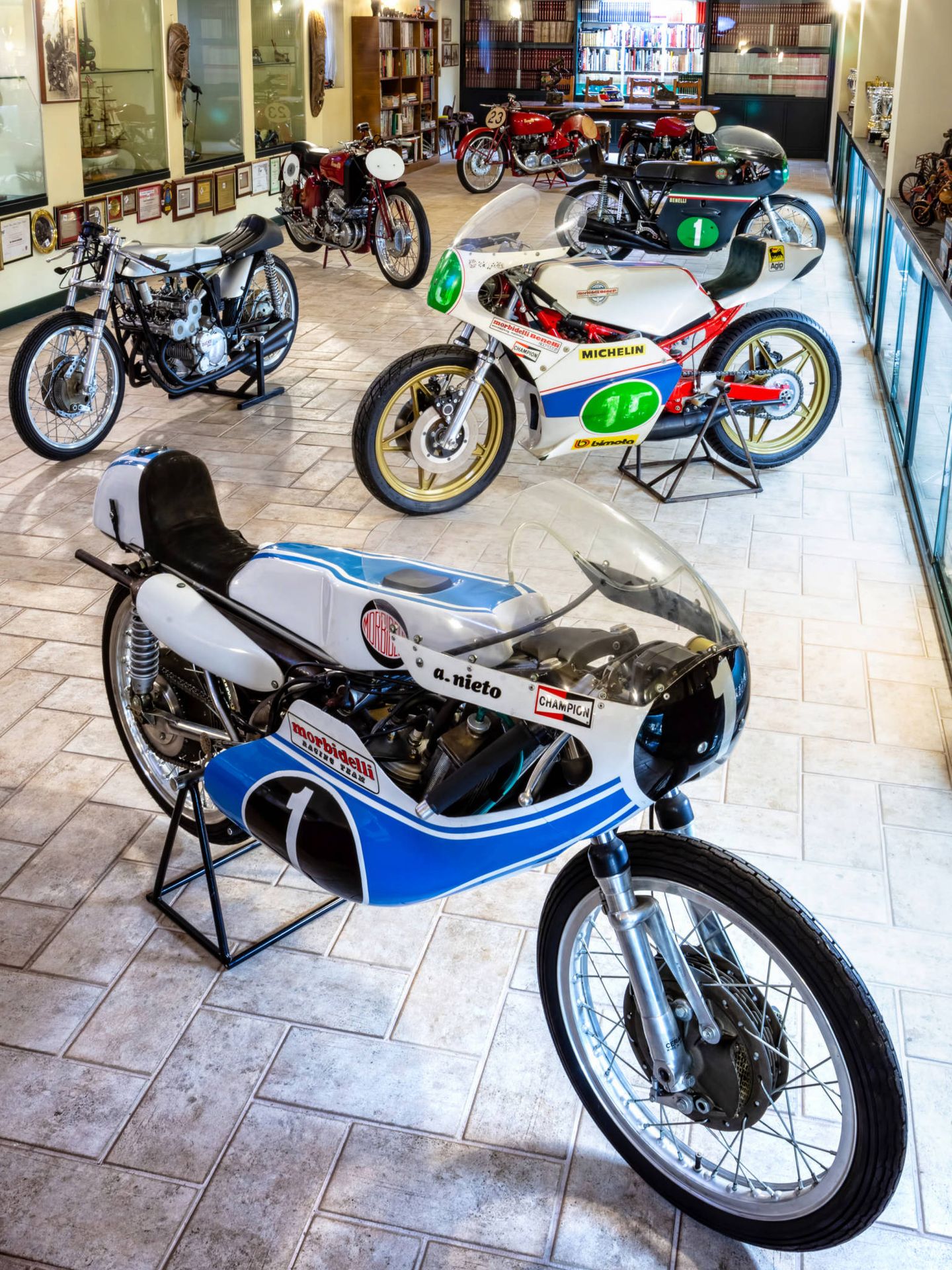 Motos de competición de la colección Morbidelli que pilotó Angel Nieto.