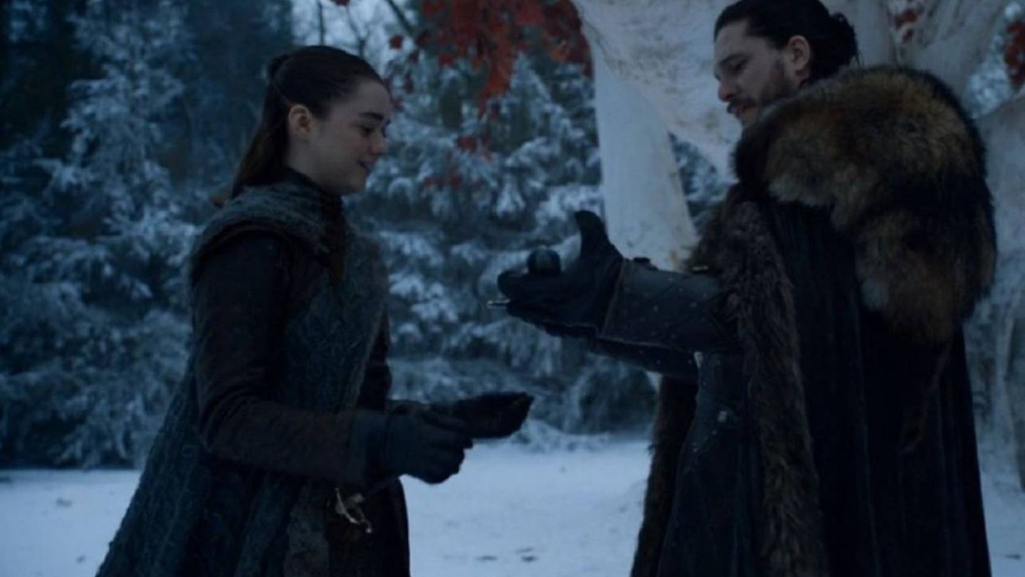 Reencuentro entre Arya Stark y Jon Snow. (HBO)