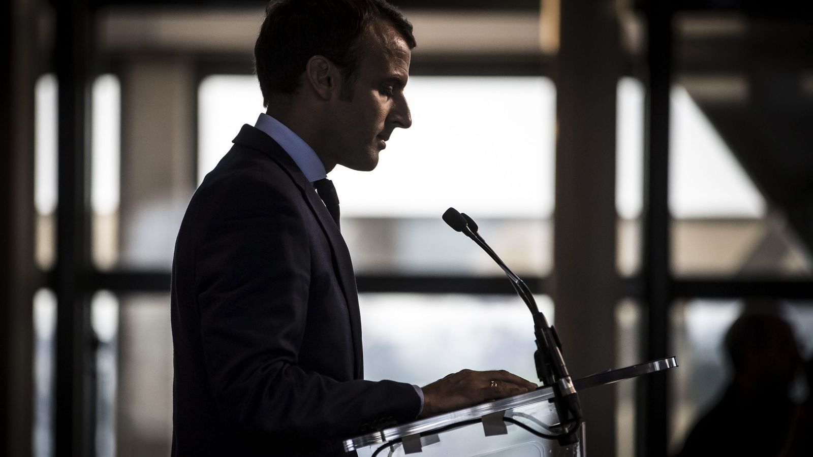 Foto: Emmanuel Macron, durante una rueda de prensa en el Ministerio de Finanzas, el 30 de agosto de 2016. (EFE)