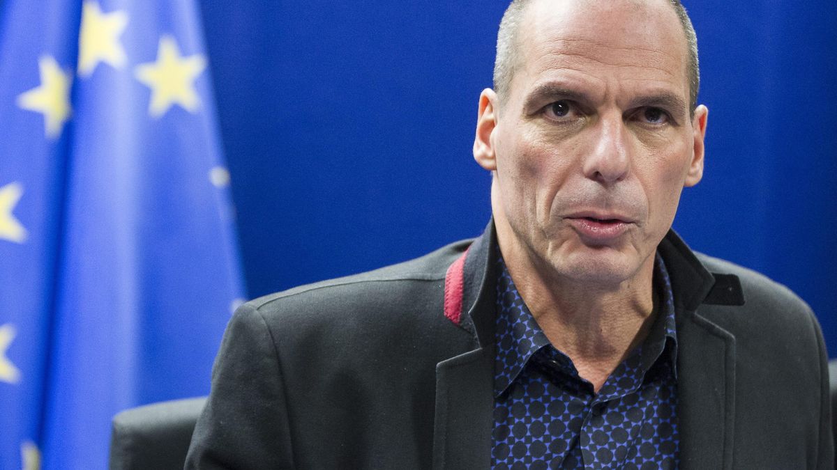 Grecia se engancha a la financiación de urgencia ante la fuga masiva de depósitos