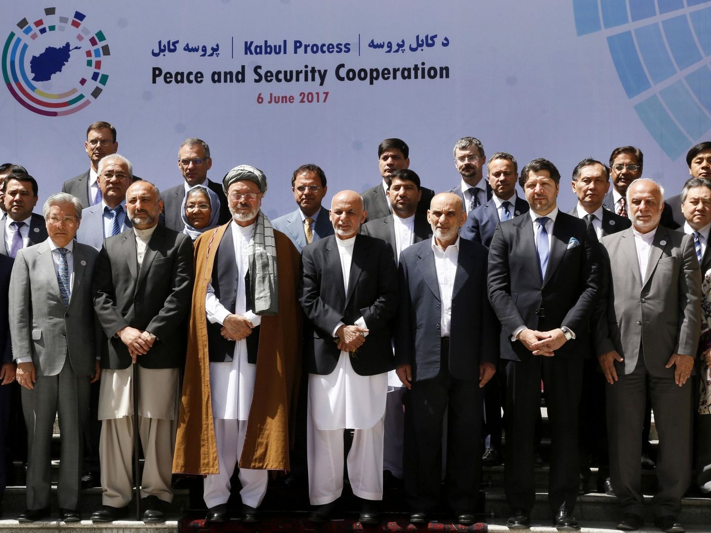 Asistentes a la Conferencia del Proceso de Paz en Kabul, el 6 de junio de 2017. (EFE)