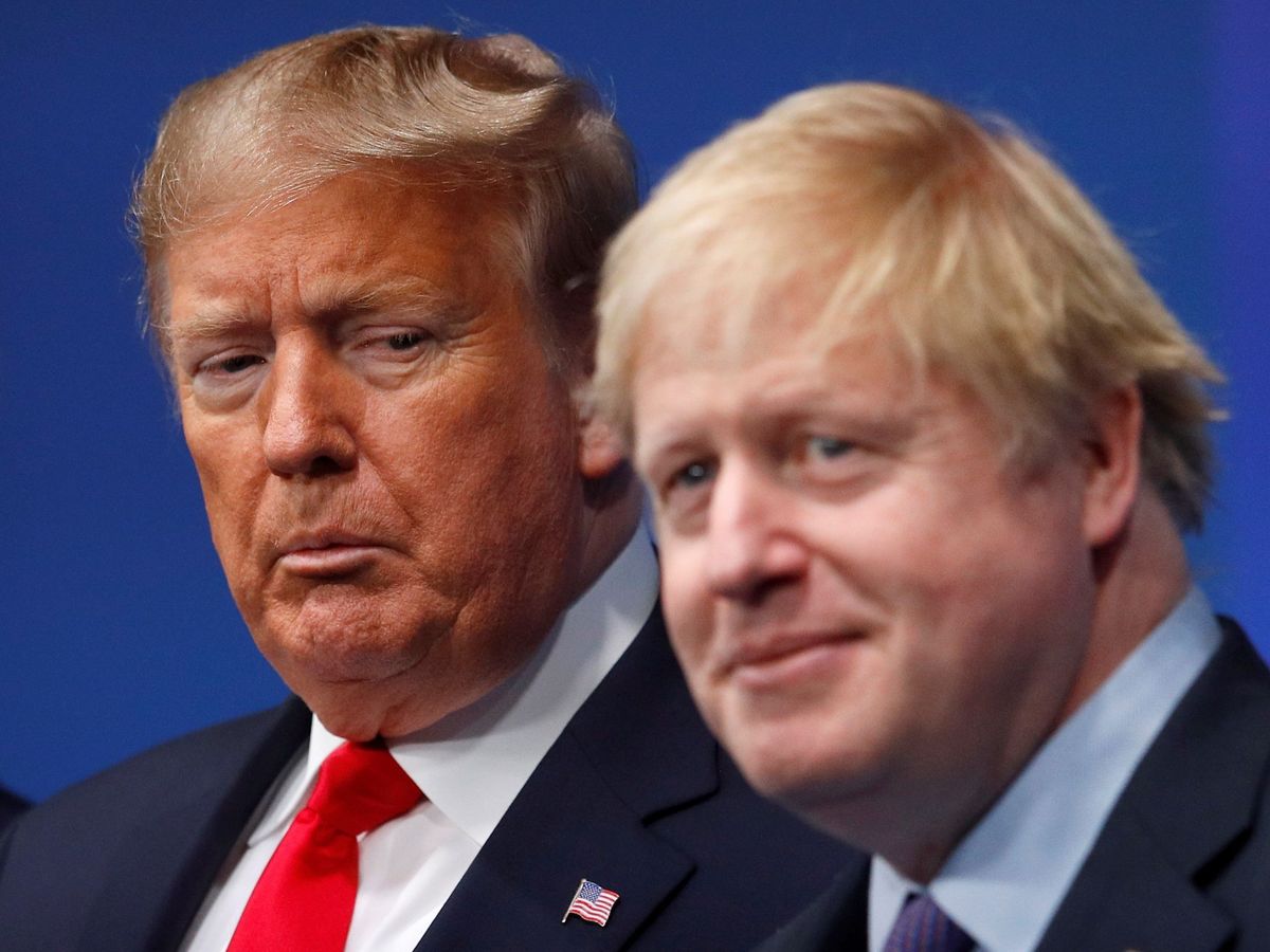 Foto: Trump y Johnson en la cumbre de la OTAN. (Peter Nichols/EFE)