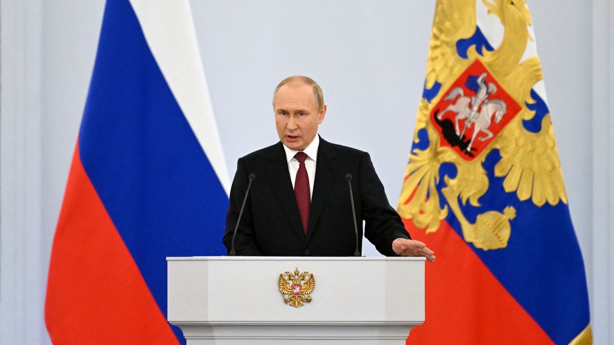 Putin consuma la anexión ilegal de territorio ucraniano: "Hay cuatro regiones en Rusia"