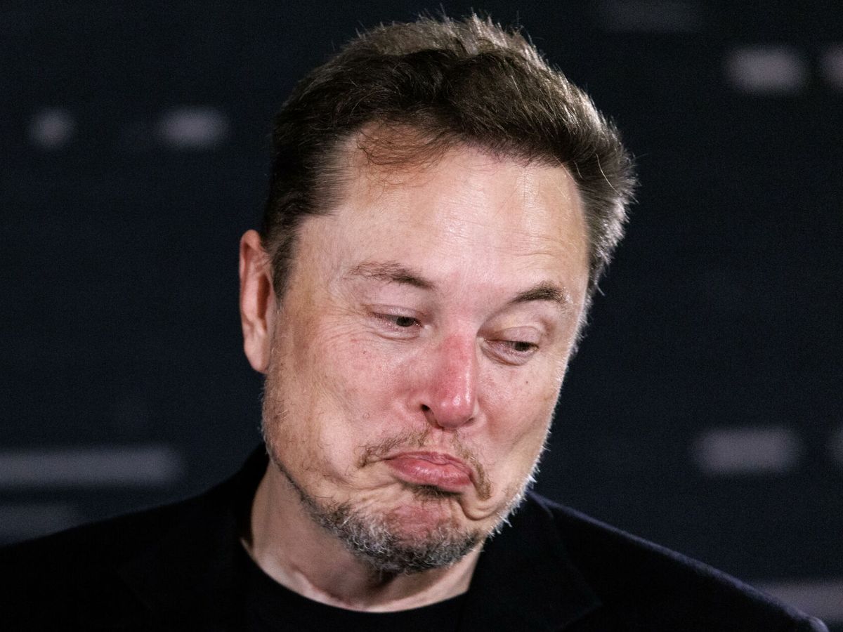 Foto: Elon Musk sigue apostando fuerte por SpaceX (EFE/Tolga Akmen Pool)