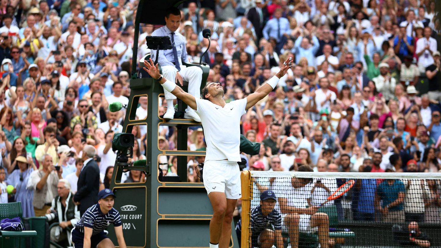 Nadal celebra el pase a semifinales de Wimbledon. (REUTERS/Hannah Mackay)