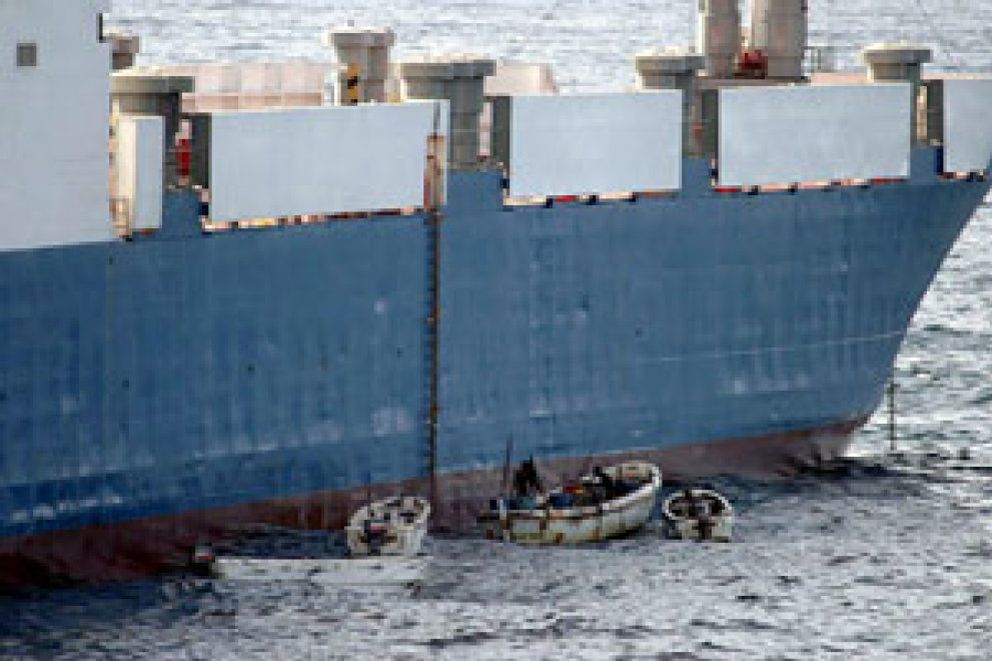 Foto: La piratería en Somalia ya afecta al tráfico marítimo del Canal de Suez