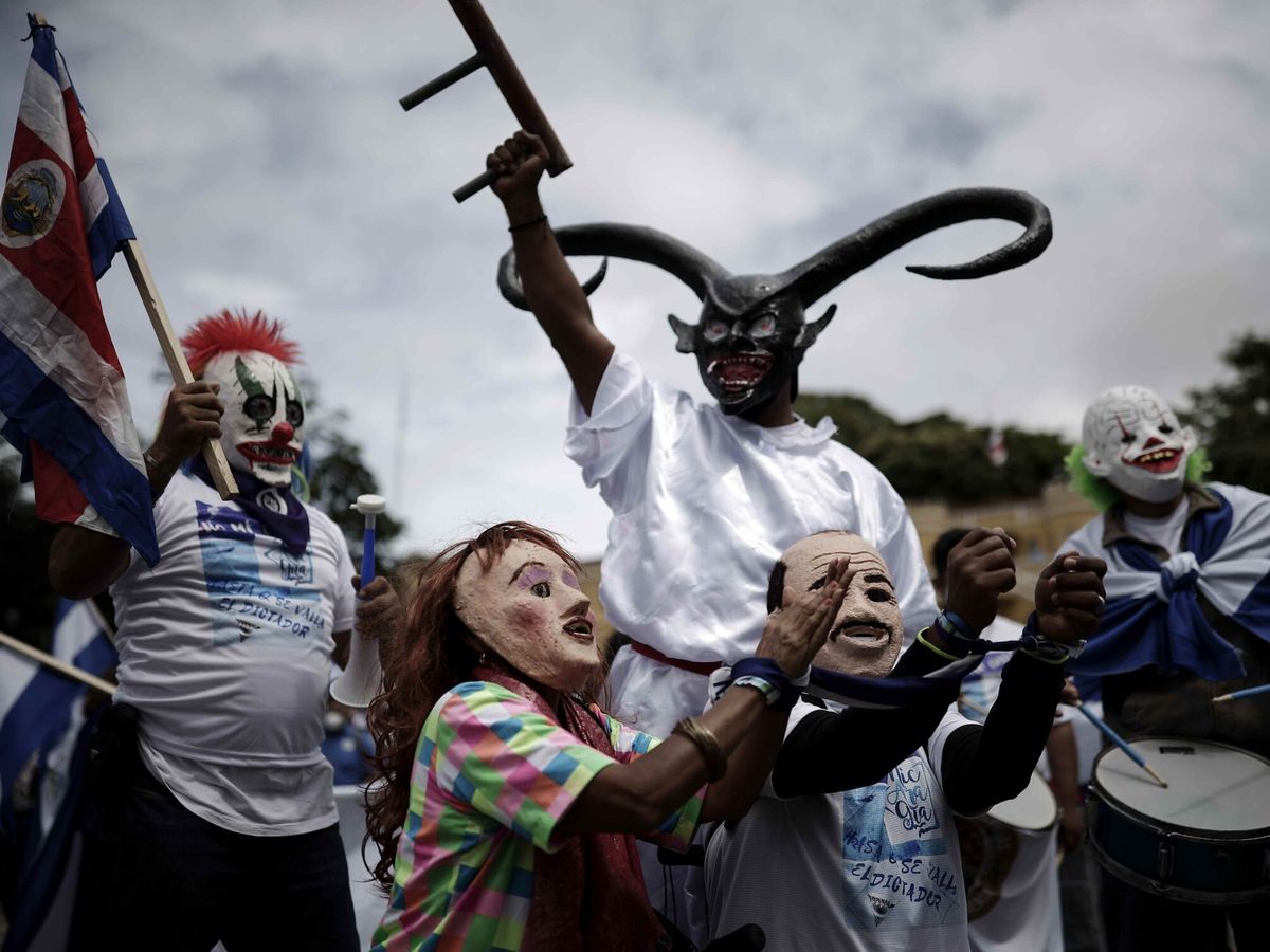 Foto: Nicaragüenses protestan en Costa Rica contra las elecciones de este domingo, calificándolas de "circo". (EFE)
