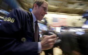 Wall Street sufre la convulsión del mercado a la espera de la Fed