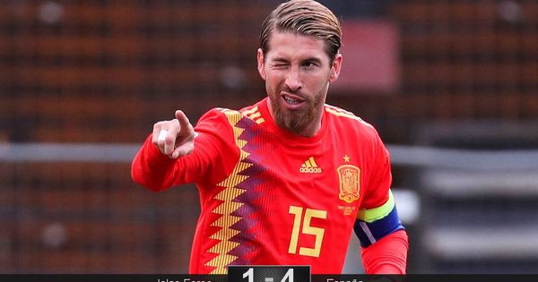Foto: Sergio Ramos celebra el gol de cabeza en el partido contra las Islas Feroe. (Reuters)