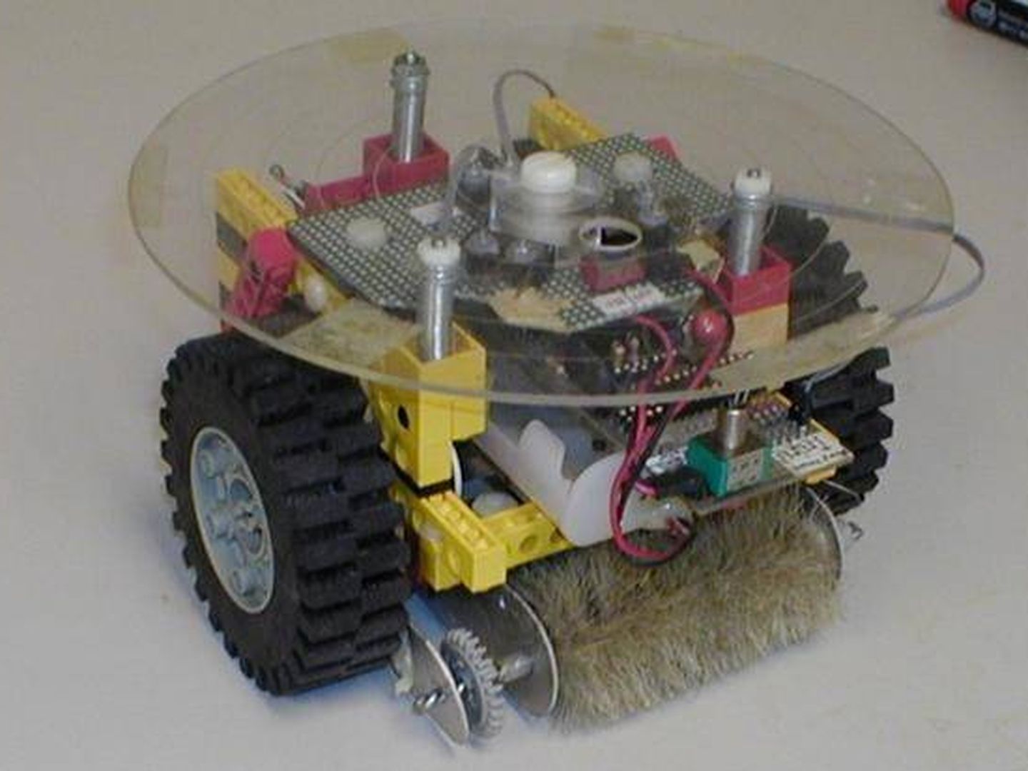 Rug Warrior, el robot aspirador que Jones desarrolló en 1989 (Joe Jones)