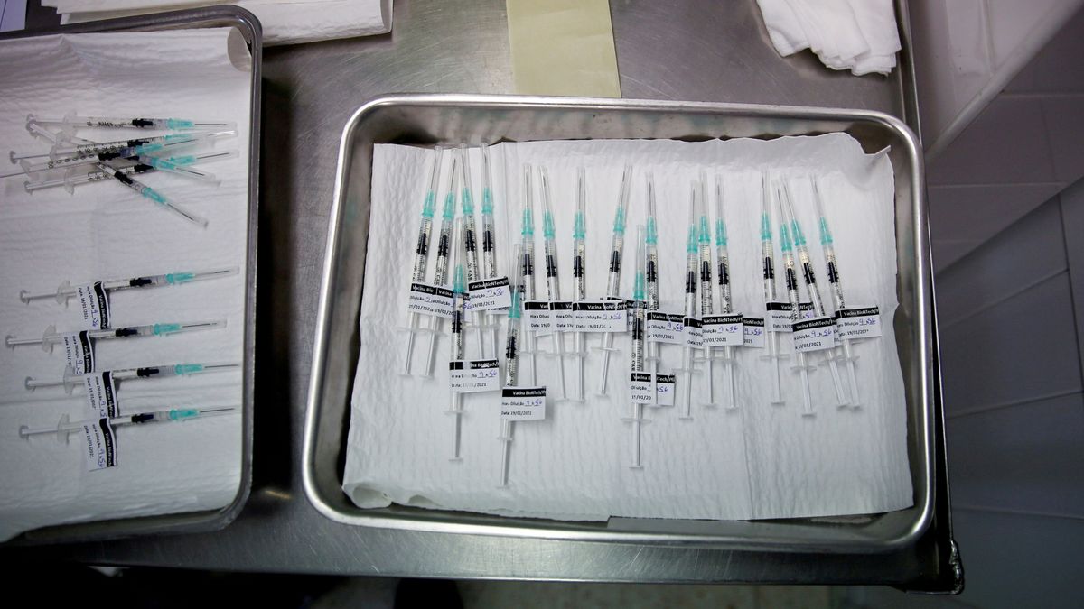 La EMA autoriza a Pfizer a producir más vacunas en su fábrica de Bélgica