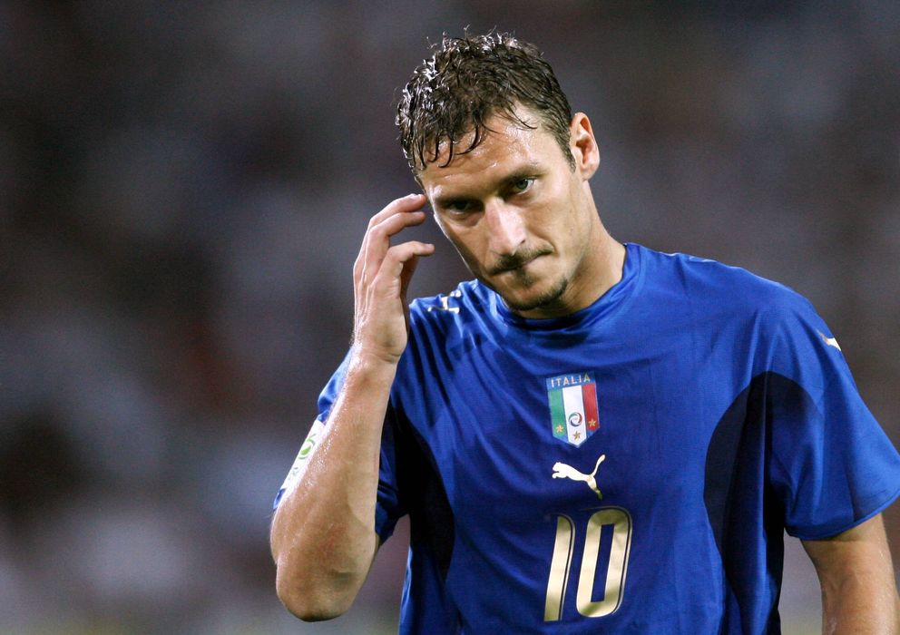 Foto: Totti con la camiseta de Italia en el Mundial de 2006 (Ivalo).