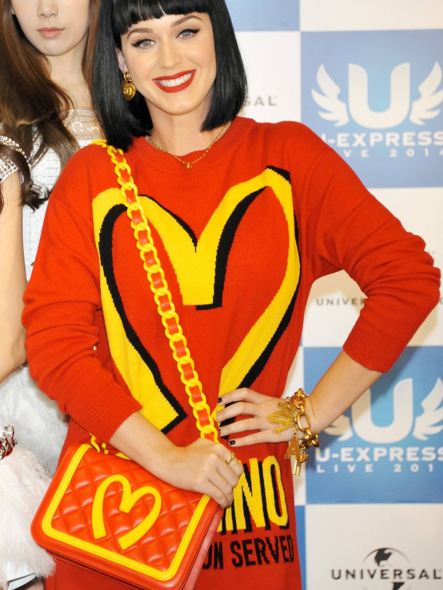 Katy Perry vestida de Moschino. (Gtresonline)